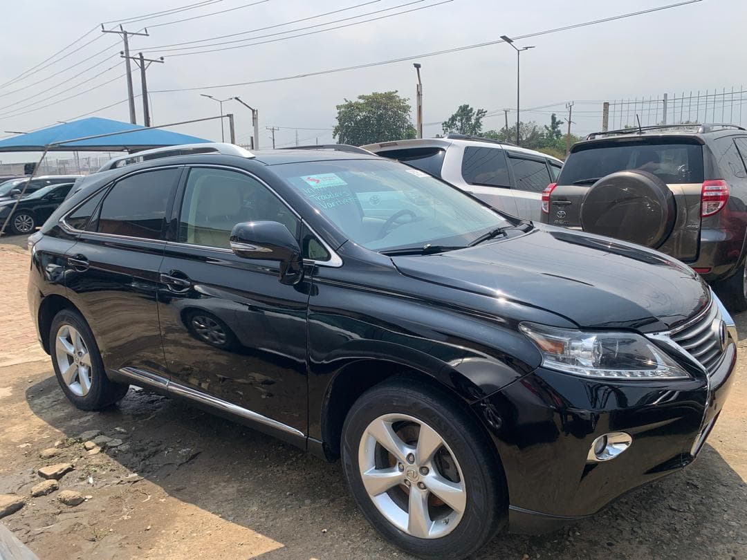 2013 Lexus RX 350 — Luxury Meets Reliability Mileage: 87,000 KM - Image 1